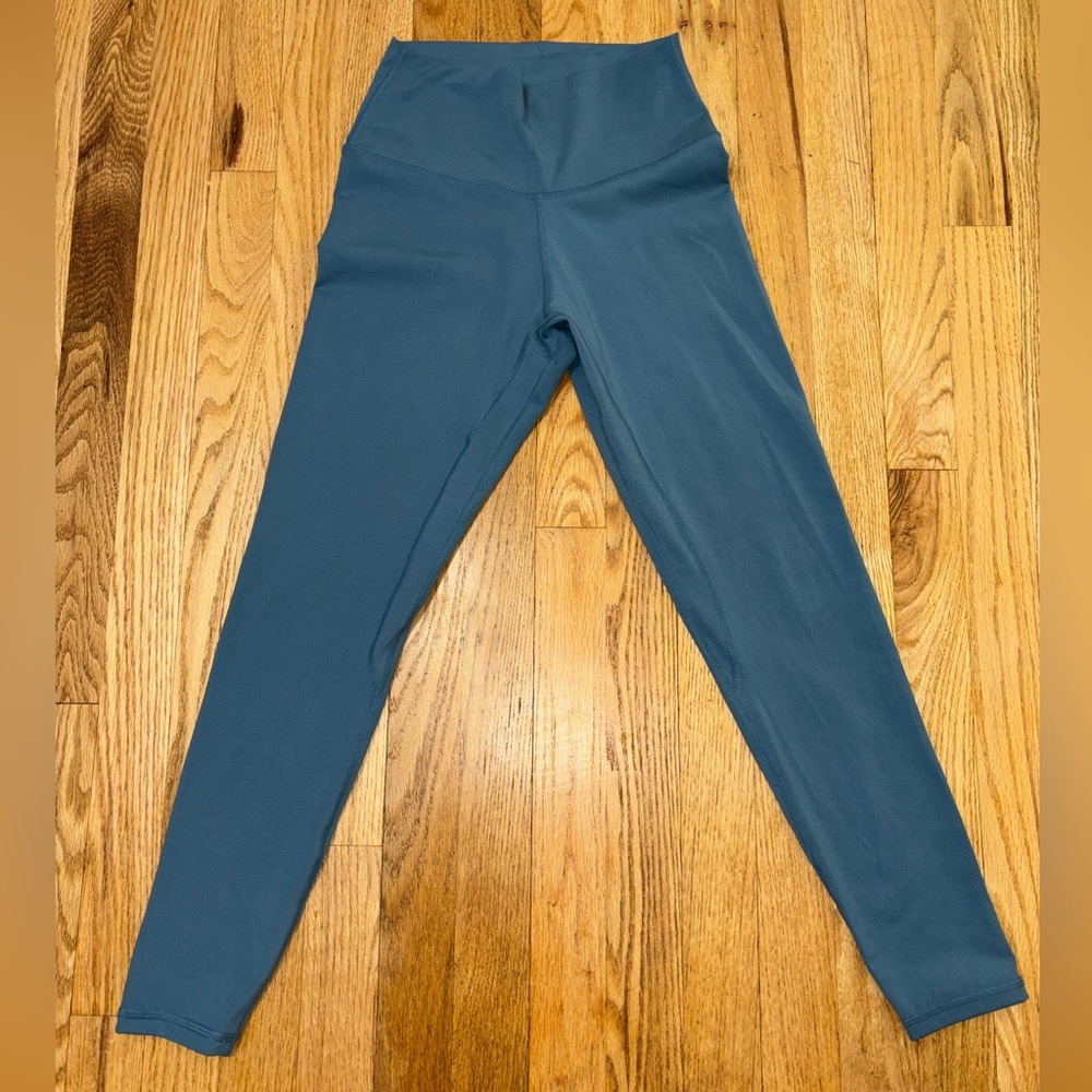 Yunoga Dark Blue Leggings